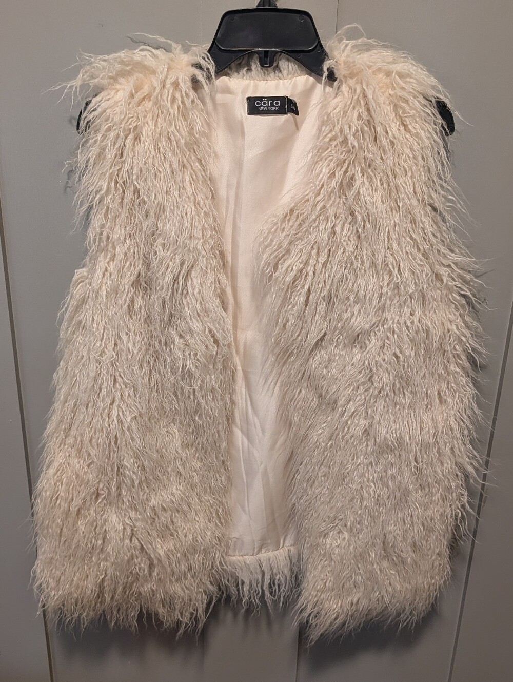 NWOT Cream Faux Fur Vest